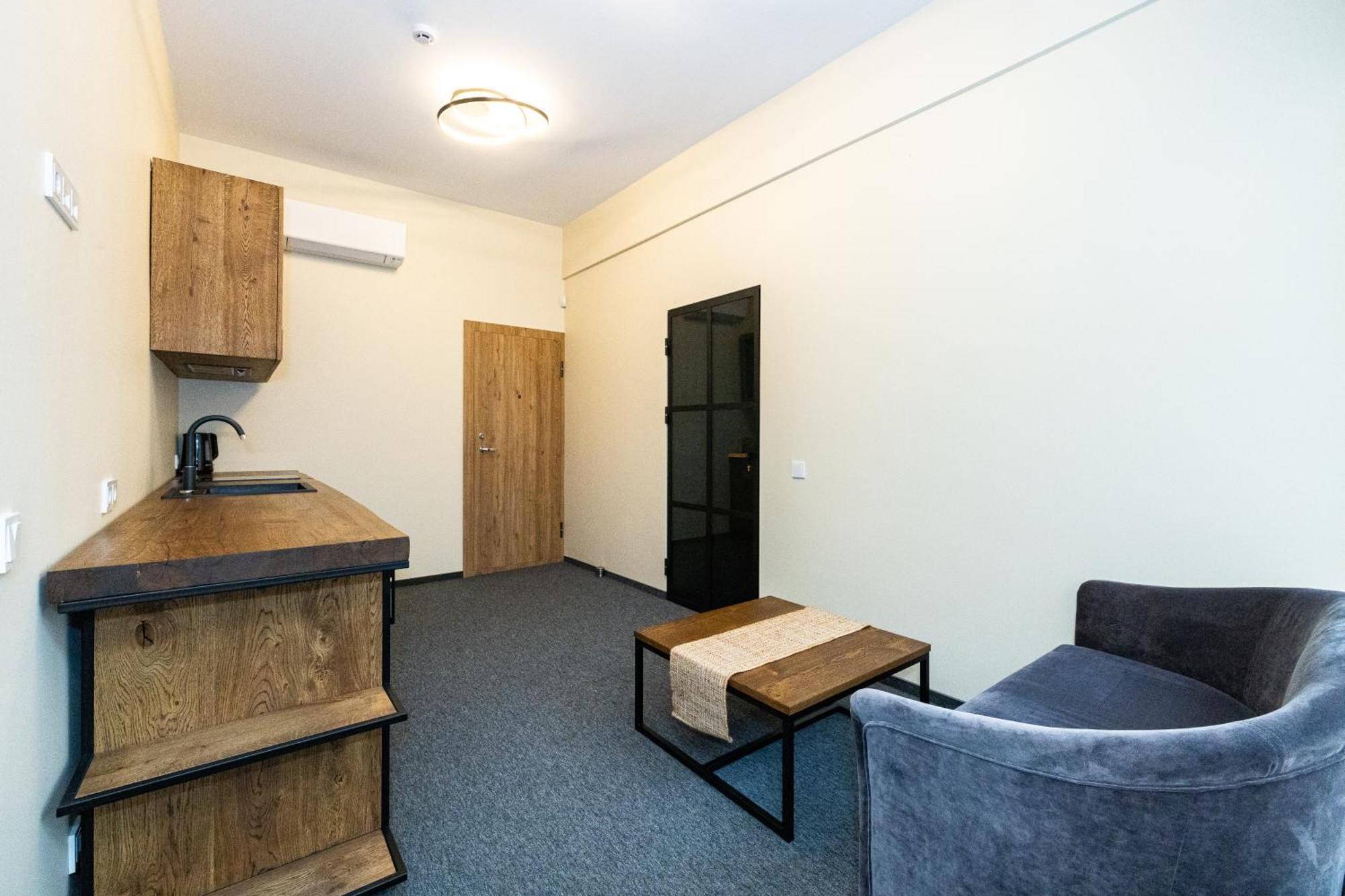 Marinaside Woodland Apt, By Cohost