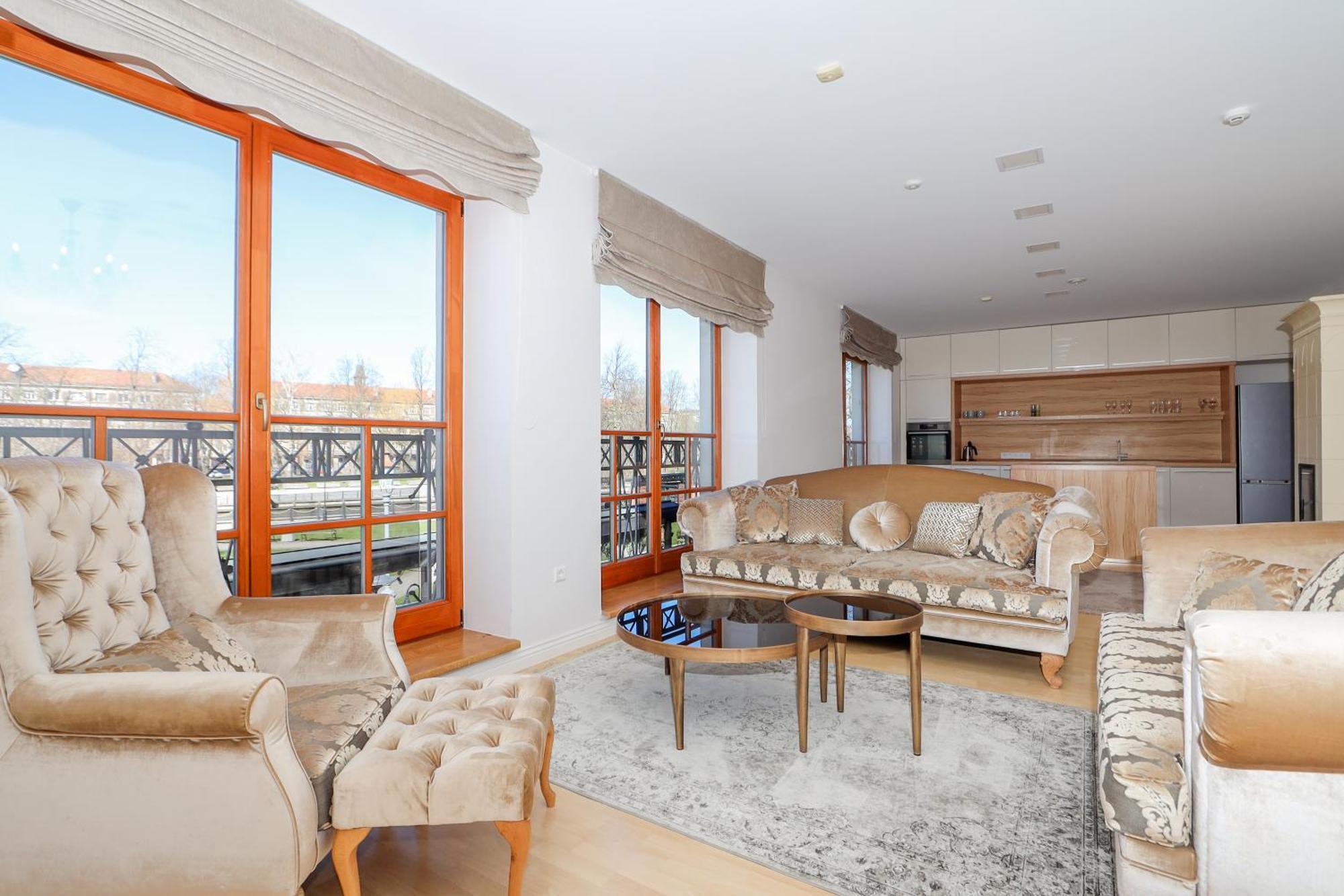 Marinaside Woodland Apt, By Cohost Apartment *